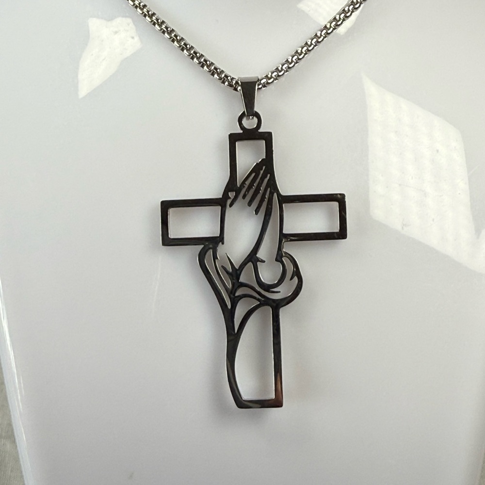 Cross Pendant Necklace